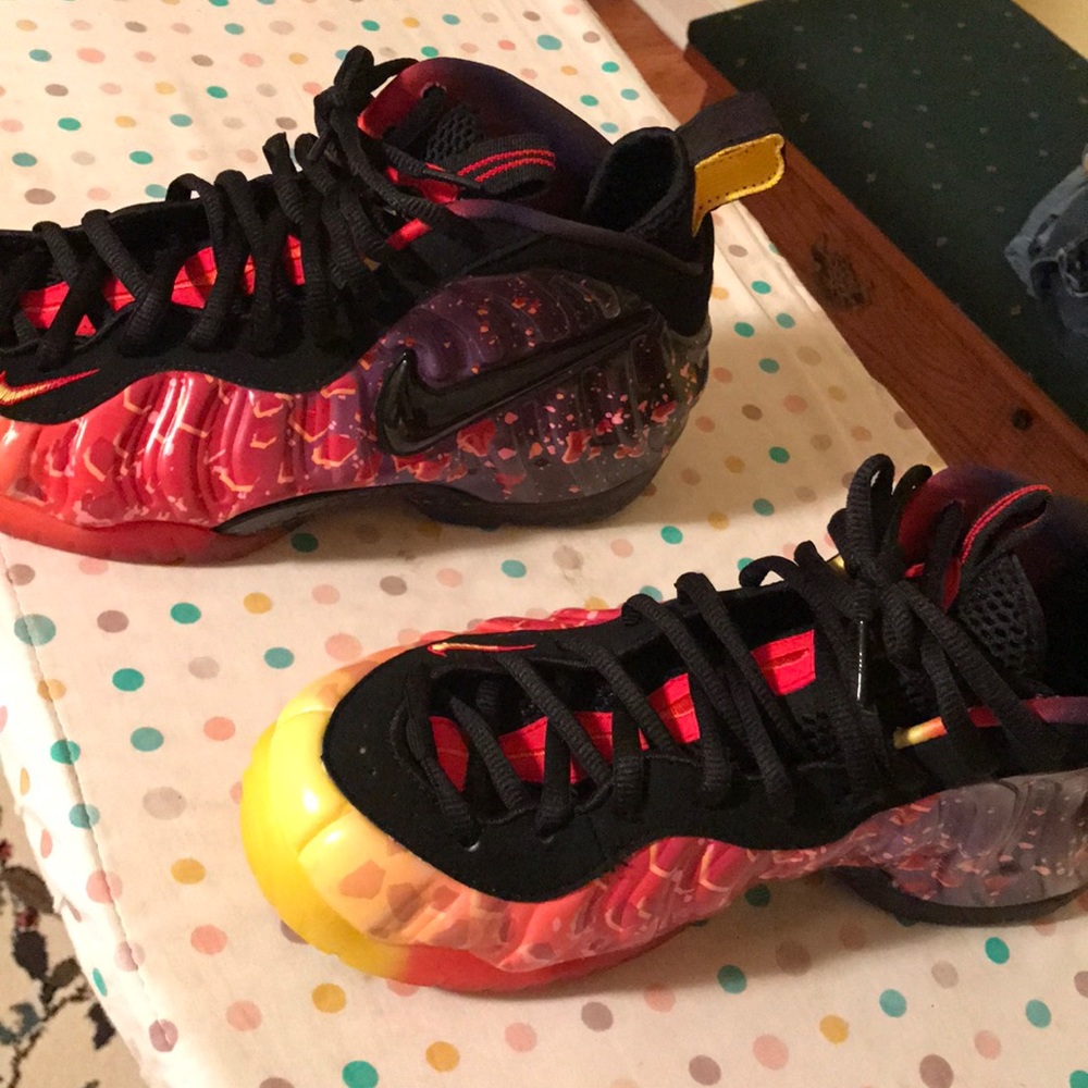 Nike foamposite asteroids
